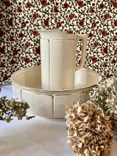 Vasque et broc de toilette en faïnce de Sarreguemines