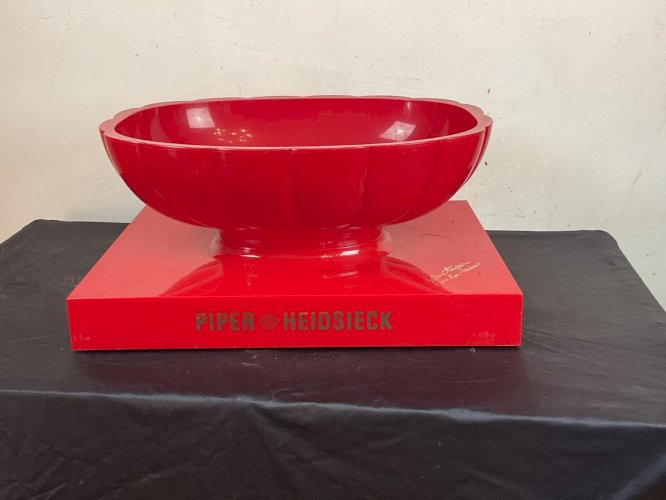 Vasque , seau à champagne  Jaime Hayon rouge vintage Piper-Heidsieck