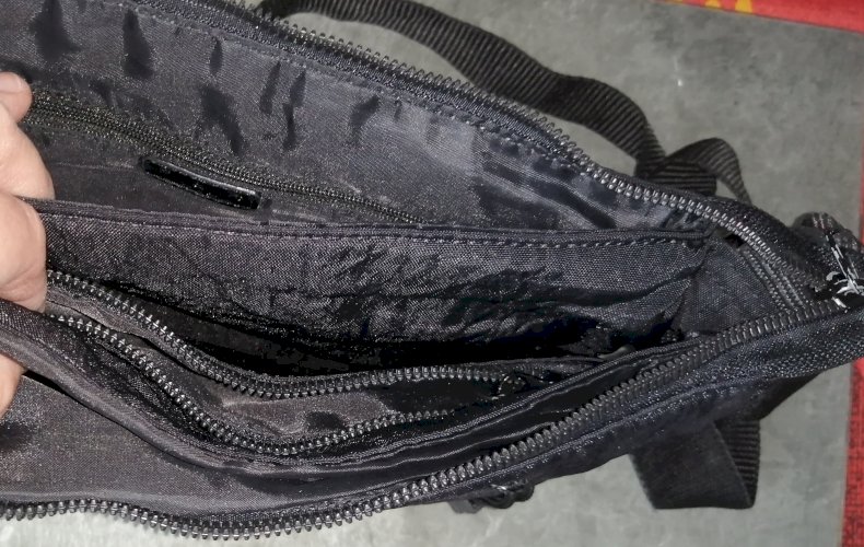 Vends sac à main bandoulière femme