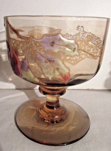 Verre à griottes Art Nouveau, verre ambre à pied, émaillé de cerises, liqueur