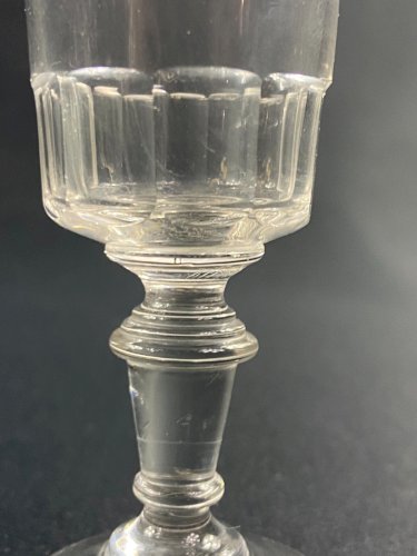 Verre à pied en verre XIXe pour cave à liqueur