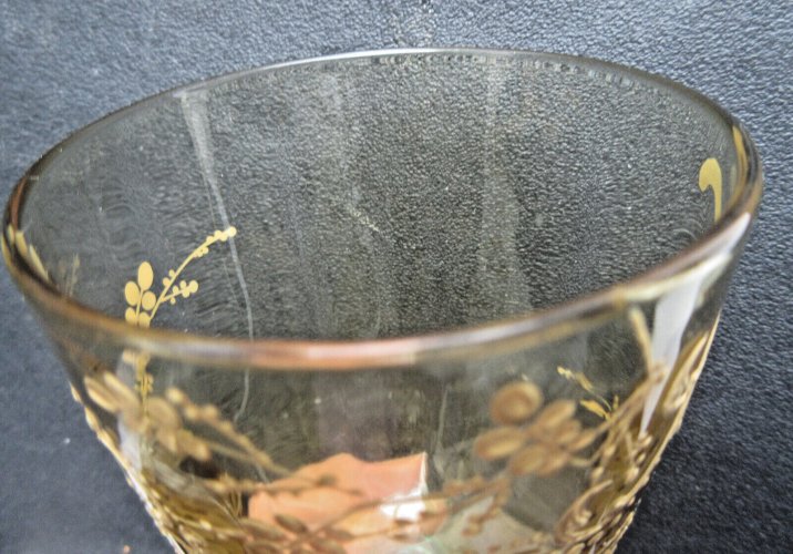 Verre à pied George SAND buvant ambre émaillé à l'or, pied bleu
