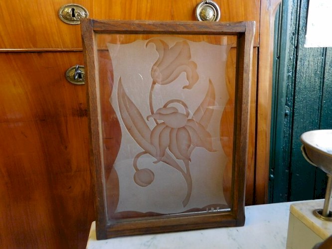 VERRE GRAVE "LRF" ENCADRE