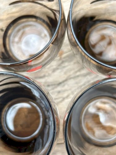 Verres à digestif rétro vintage en verre ambré