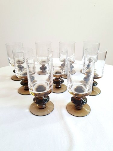 Verres à pieds 70s