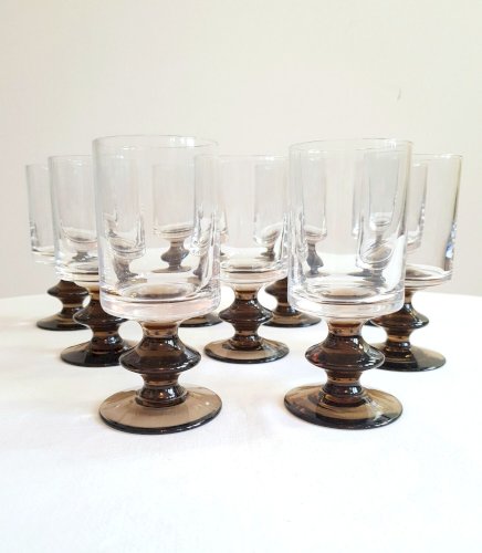Verres à pieds 70s