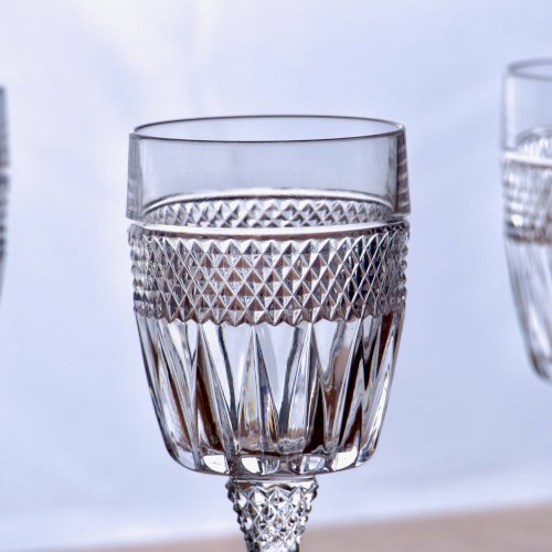 Verres à vin vintage en cristal taille diamant