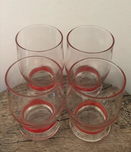 Verres rétro vintage liseré rouge