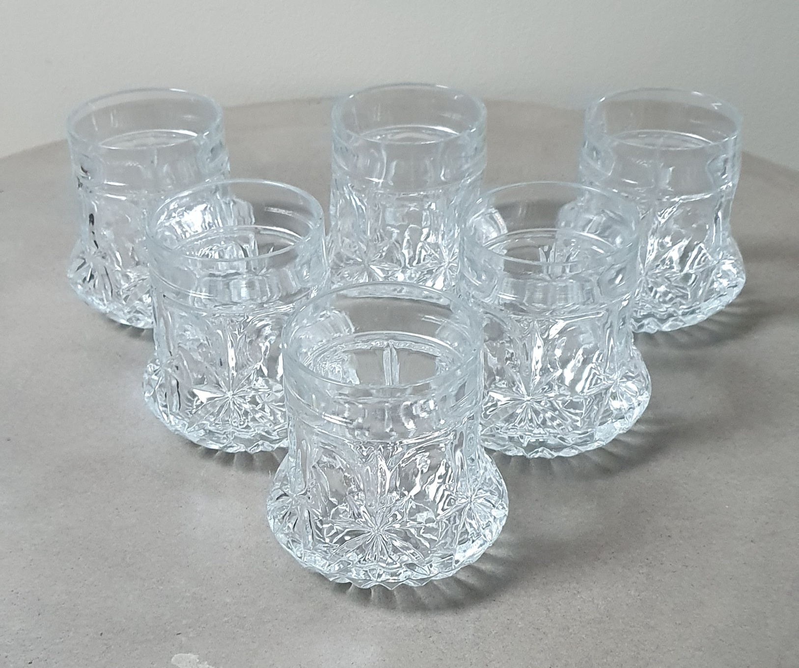 6 verres à eau, vintage Transparent - Vendu