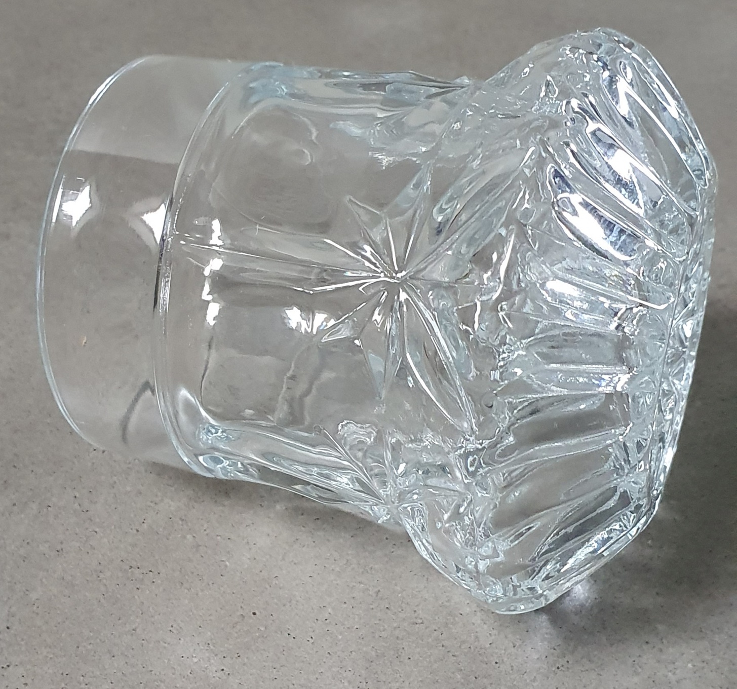 6 verres à eau, vintage Transparent - Vendu