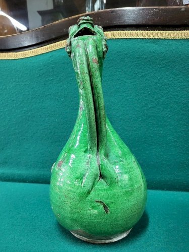 VERSEUSE EN TERRE CUITE VERNISSEE VERTE DEMOISELLE D'AVIGNON