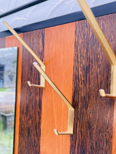 Vestiaire mural vintage avec banc coffre années 70