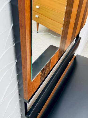 Vestiaire mural vintage avec banc coffre années 70