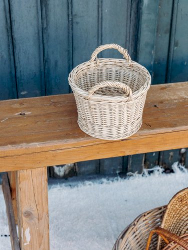 Victor, le banc brutaliste en bois N°17