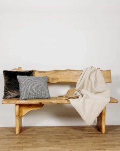 Victor, the solid oak bench No. 18