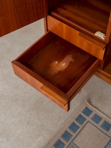 Victoria, la grande vitrine en bois N°75