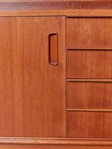 Victoria, la vitrine en bois clair N°132