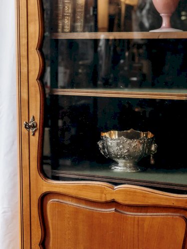 Victoria, la vitrine en bois clair N°91