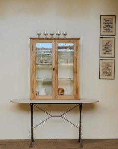 Victoria, la vitrine en bois N°103