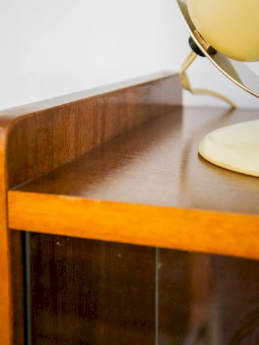 Victoria, la vitrine en bois N°136