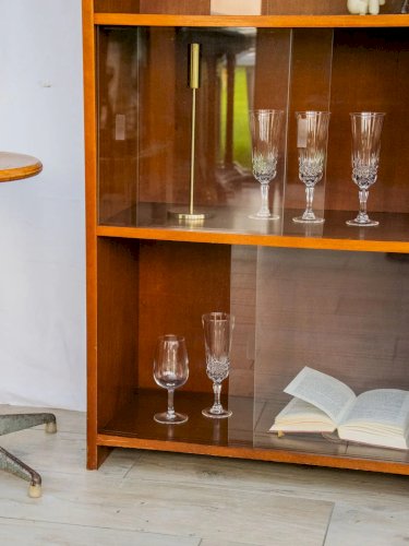 Victoria, la vitrine en bois N°136