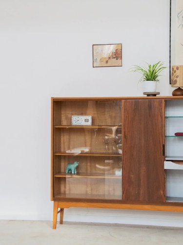 Victoria, la vitrine en bois N°42