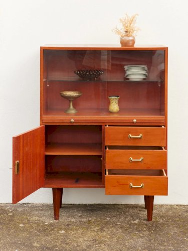 Victoria, la vitrine en bois N°82