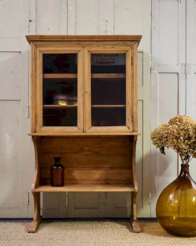 Victoria, la vitrine en verre et pin N°119