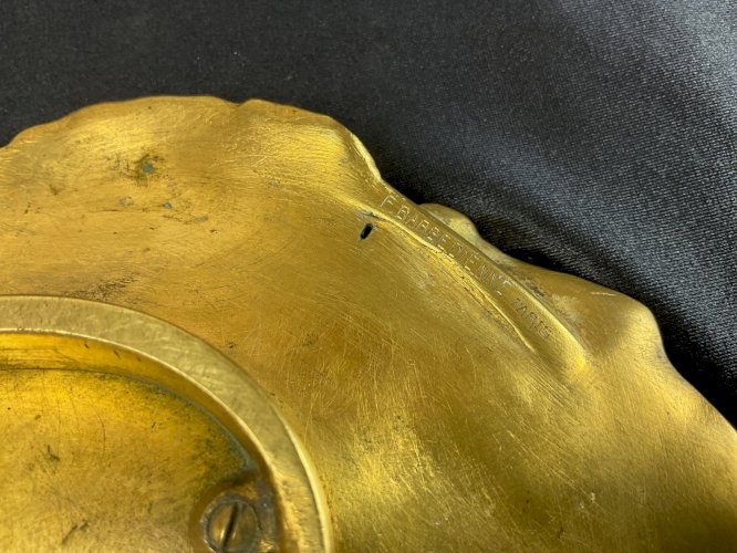 Vide poche Art nouveau femme, érotique en bronze Auguste ARNOUX barbedienne .