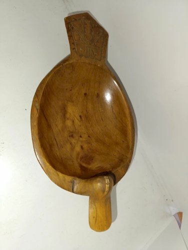 vide poche en bois sculpté en forme de canard en bon etat
