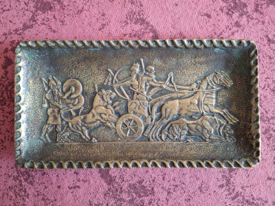 Vide poche en bronze 15,3 X 8 cm 265 grammes signé Max Le Verrier très bon état