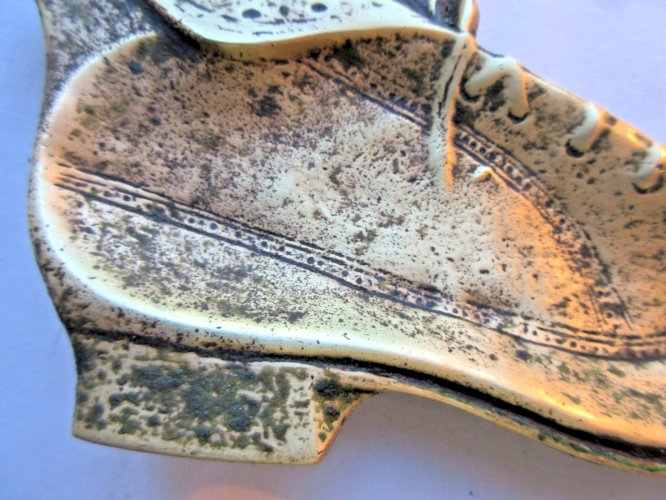Vide-poche en bronze doré, soulier de femme, vers 1900