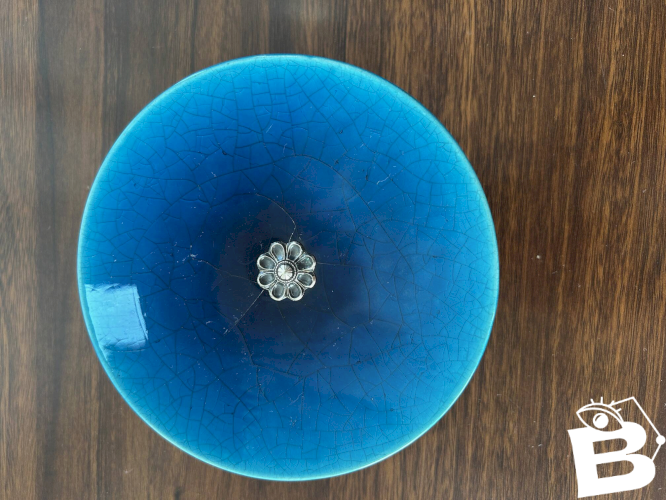 Vide poche en céramique bleue et métal