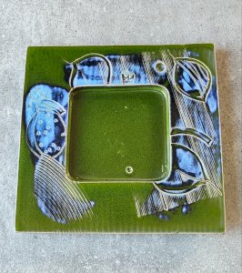 dot