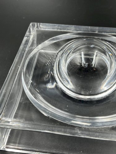 Vide-poche en plexiglas Italesse par Archirivolto