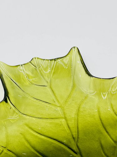 Vide poche feuille en verre vert vintage années 70
