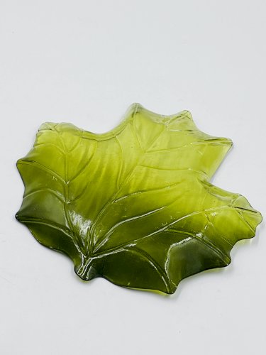 Vide poche feuille en verre vert vintage années 70