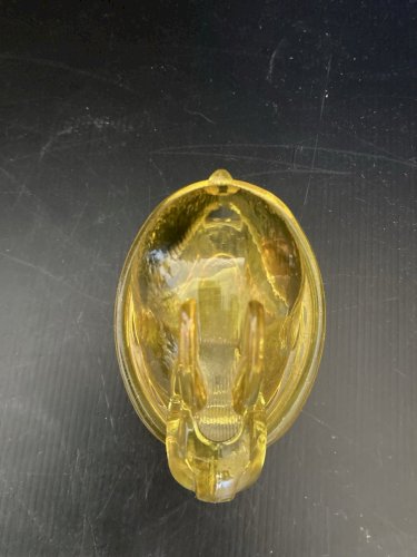 vide poche lapin  en verre moulé  jaune épais vintage verrerie décoration