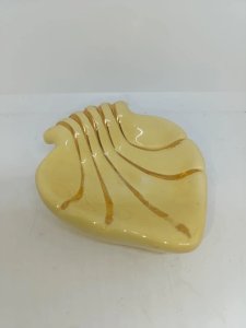 vintage shell-shaped dish signed Magdalithe Vallauris in good condition