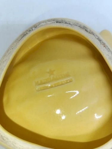 vide poche poche vintage en forme de coquillage signé Magdalithe  vallauris en bon etat