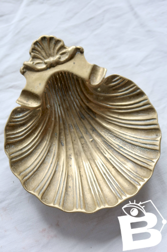 Vide-poche vintage coquillage en laiton - Style baroque