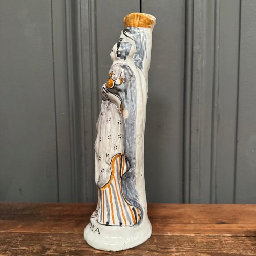 Vierge à l'Enfant en faïence XVIIIe marquage AVMA L9234
