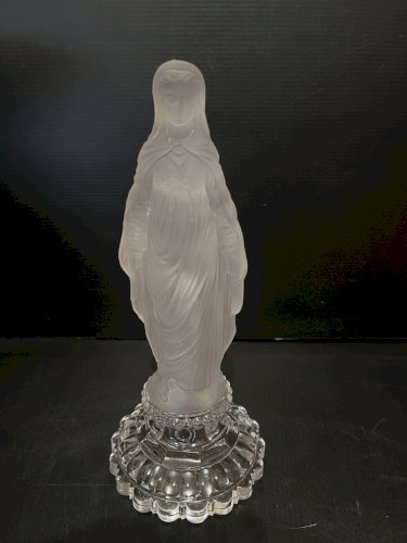 vierge Marie en verre moulé poli et depoli verrerie croyance religion