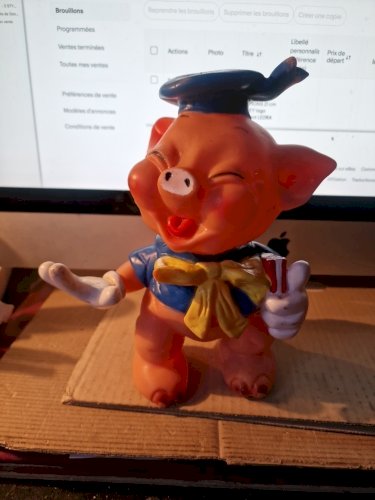 Vintage Ancien pouêt NIF NIF 3 PETITS COCHONS 21 cm  DISNEY logo éléphant LEDRA