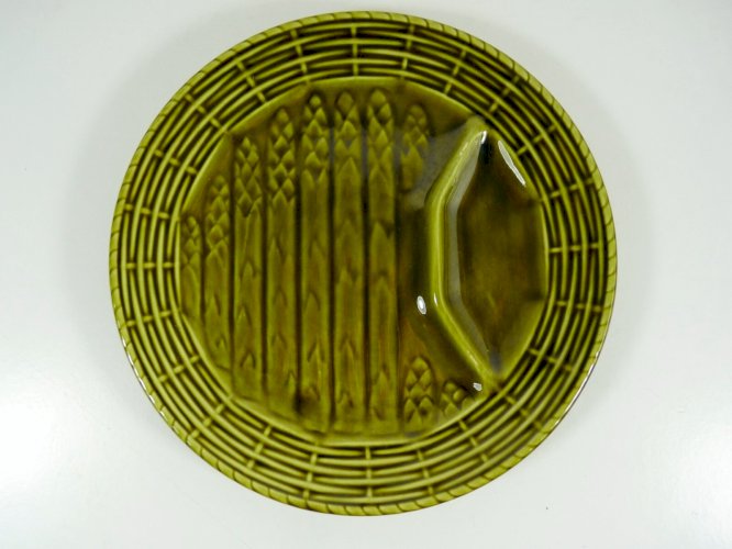 Vintage lot de 7 assiettes à asperges & 1 plateau faïence Sarreguemines signées
