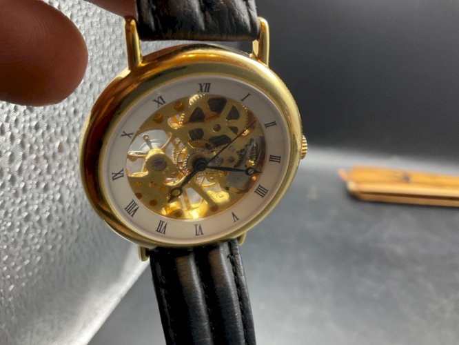 Vintage Montre mécanique squelette