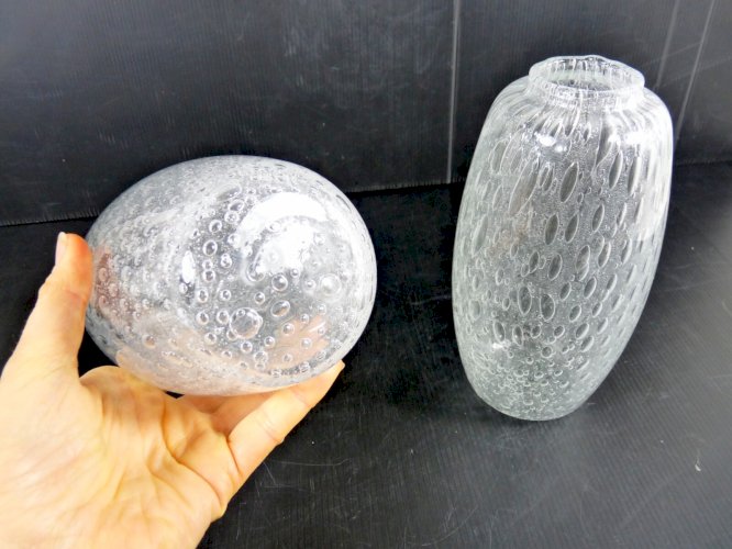 Vintage paire de vases en verre soufflé bullé de Biot transparent pas signés