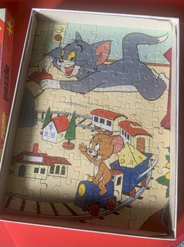 Vintage puzzle Tom&Jerry 99 pièces 1967 éditeur B.C.F