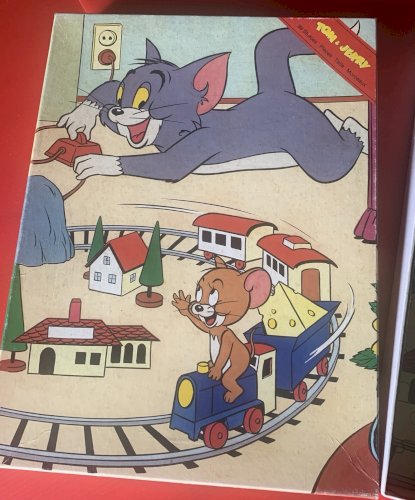 Vintage puzzle Tom&Jerry 99 pièces 1967 éditeur B.C.F