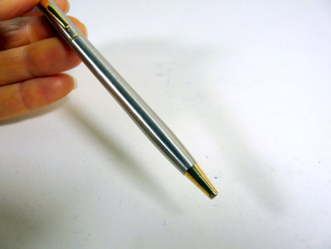 Vintage stylo à bille métal pas signé